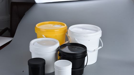 10L thùng nhựa mở là ánh sáng và có thể chứa hóa chất hoặc sơn